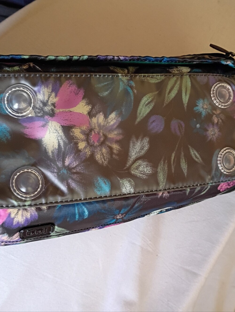 Lug Trolley Bloom Black Women’s Travel Cosmetic Bag in Black - Picture 13 of 13